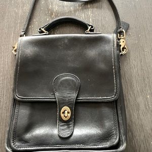 Coach crossover purse with detachable strap. 9”x10”